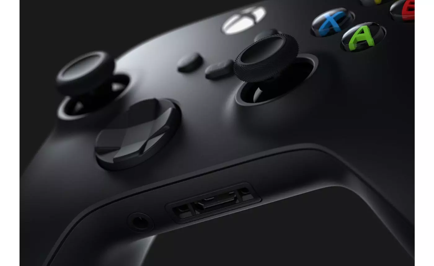 Xbox one controller does not have headphone discount jack